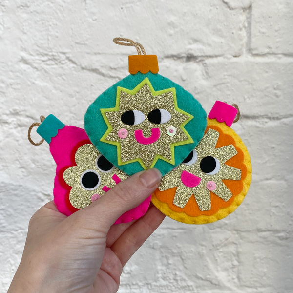 Cheeky Face Baubles